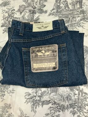 NWT natural issue Blue Relaxed Jeans